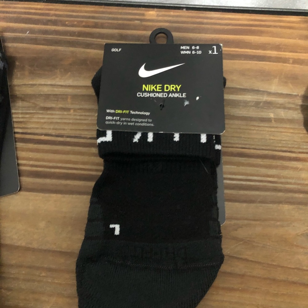 Nike Dri-Fit Golf And Everyday Socks Bundle - Picture 4 of 5